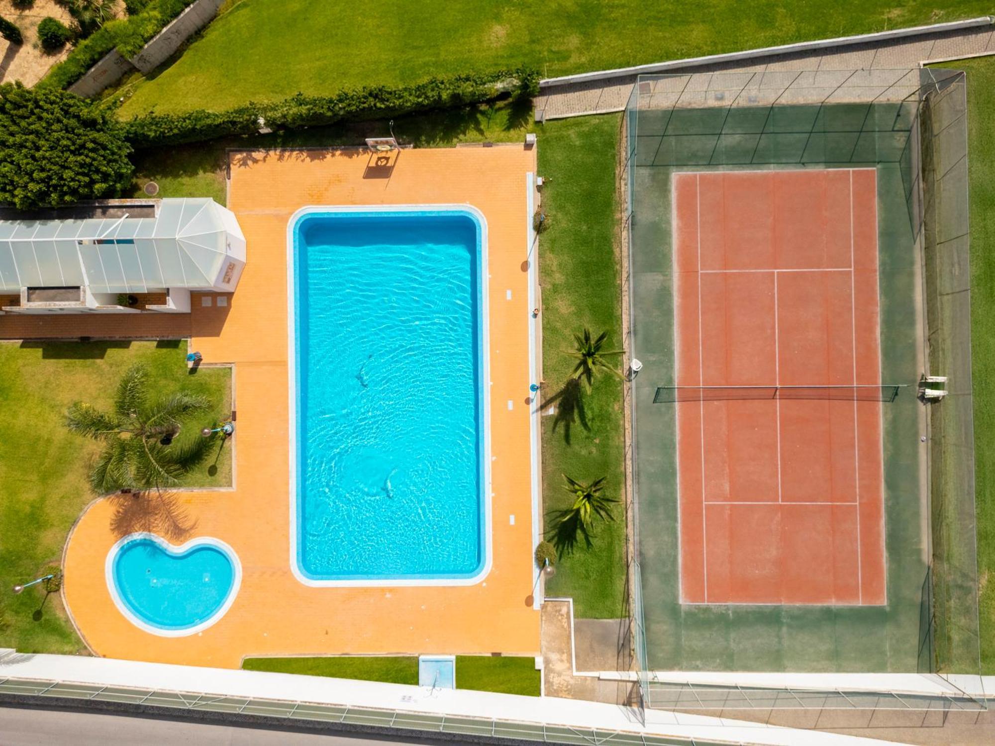 Curitiba By Algarve Vacation Apartment